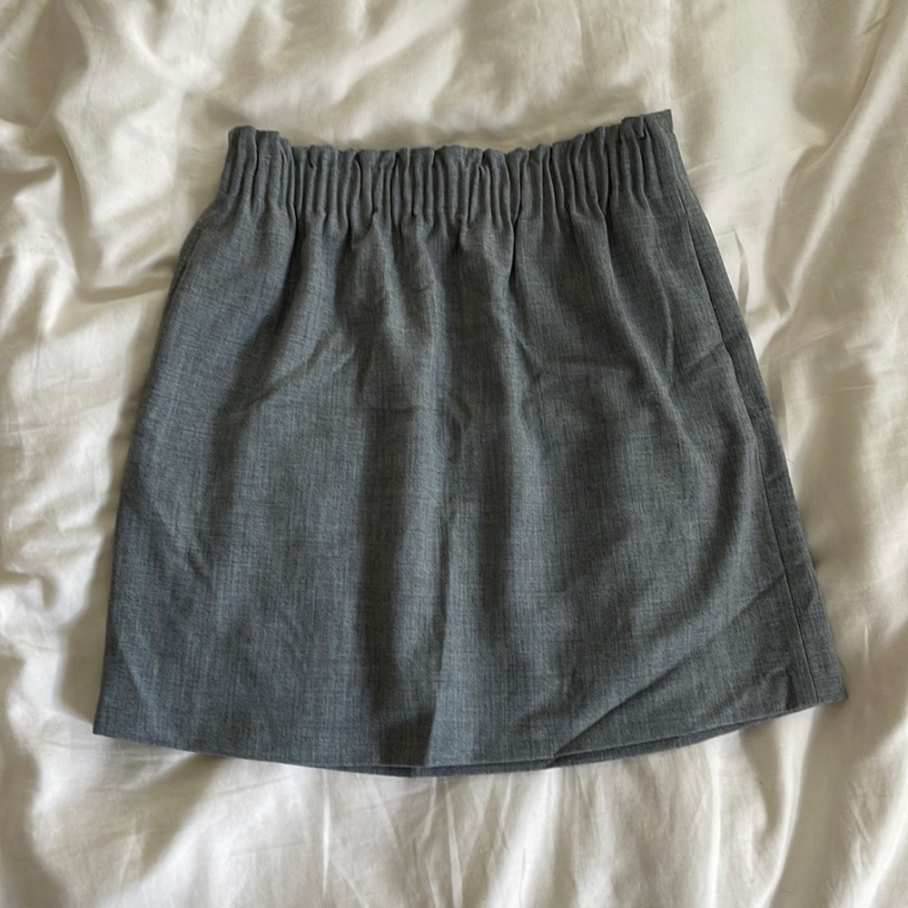 J. Crew Factory Gray City Mini Size 2